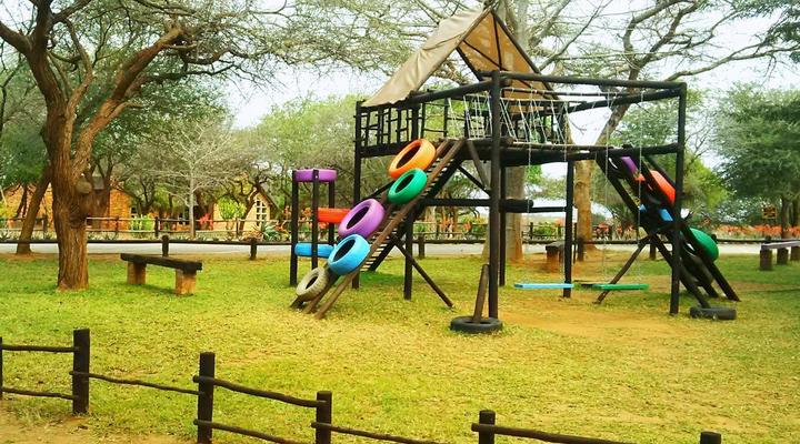 Henk van Rooyen Park