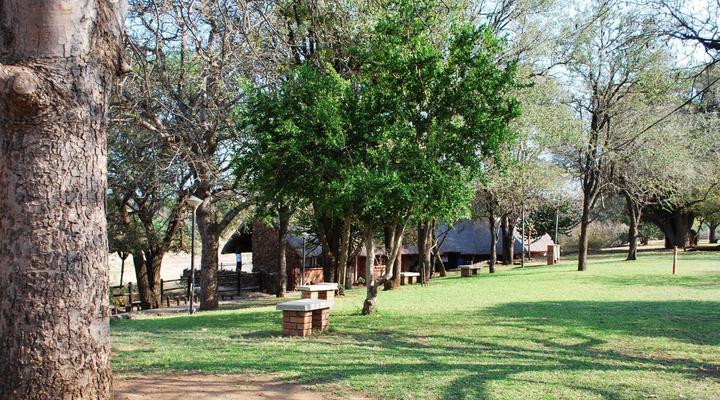 Henk van Rooyen Park