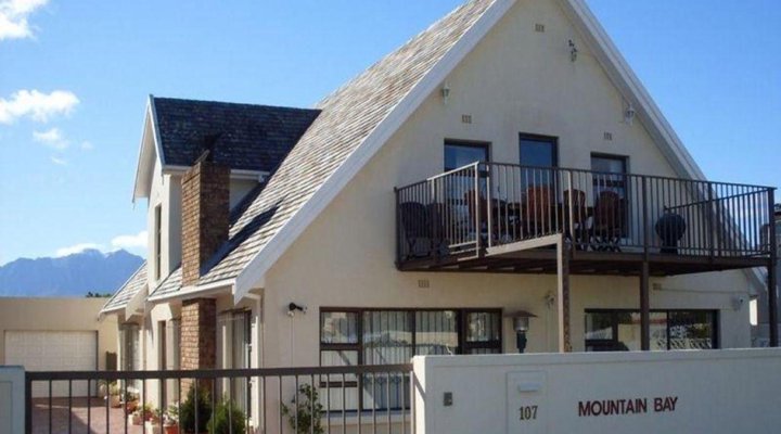Mountain Bay Self-catering Apartments