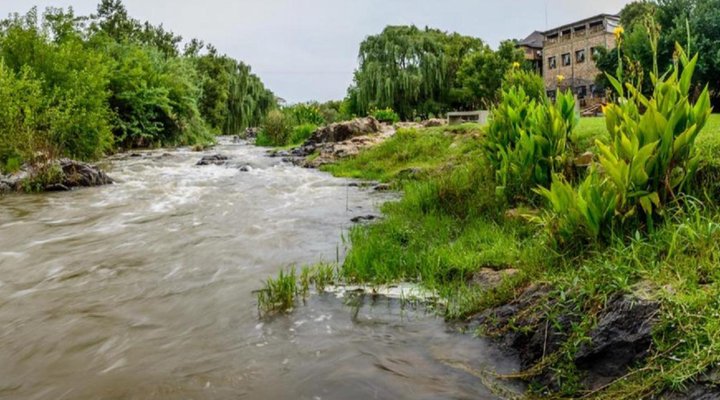 Twenty Three on Riverside