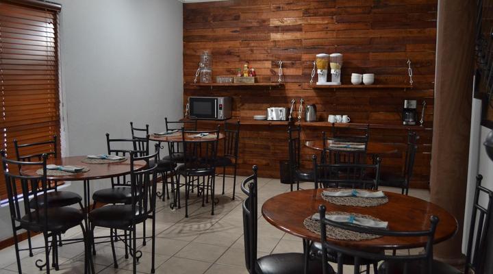 African Sands Guest House - Bloemfontein