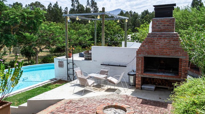 Essere Lodge Guest House