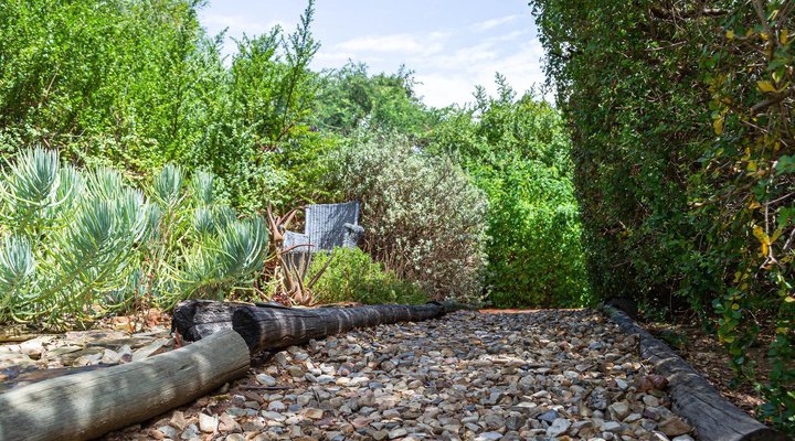 Essere Lodge Guest House