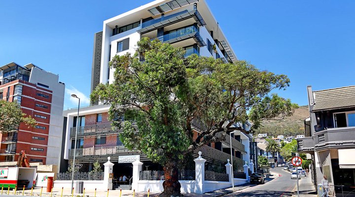 Chelsea Luxury Suites by Total Stay