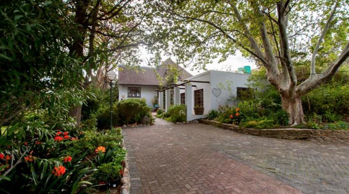 Summerhill Guest Farm