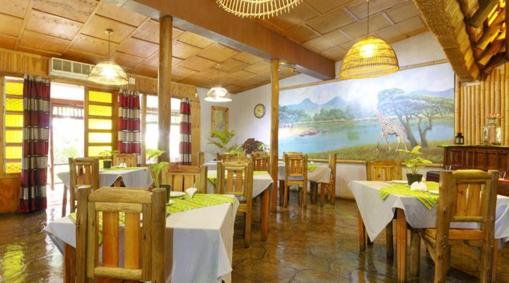 Umfolozi River Lodge and Bird Park