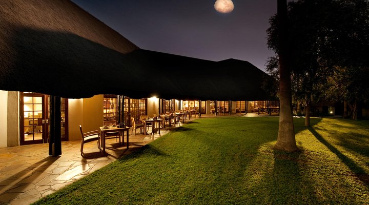 Mokuti Etosha Lodge