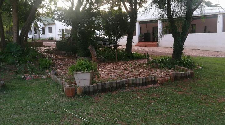 Thandile Country Lodge