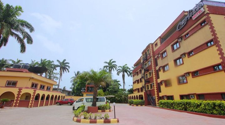 Carliza Hotel