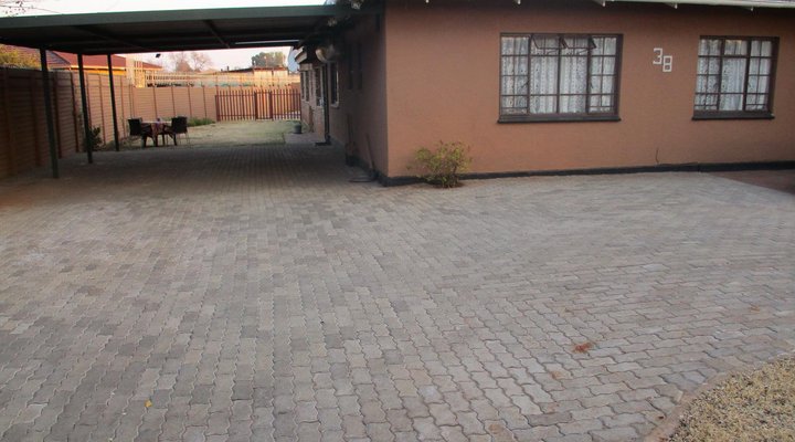 White Rose Guest House