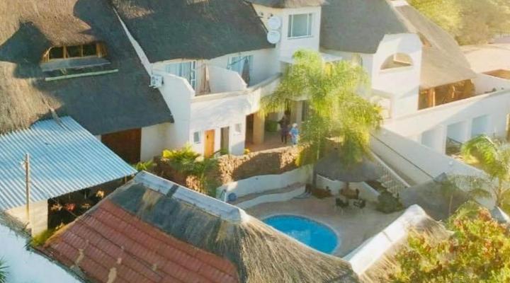 Waterfall Guesthouse - Rustenburg