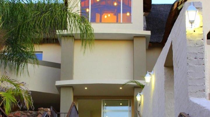 Waterfall Guesthouse - Rustenburg