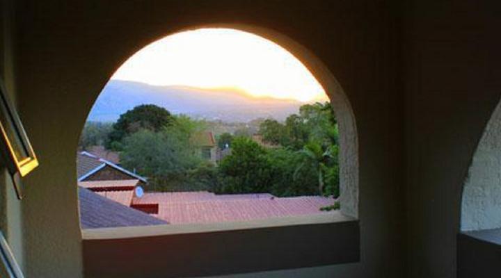 Waterfall Guesthouse - Rustenburg