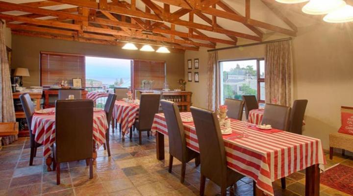 Sea Whisper Self-Catering