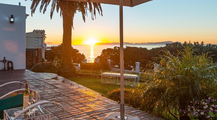 Manor on the Bay Loadshedding-free Guesthouse