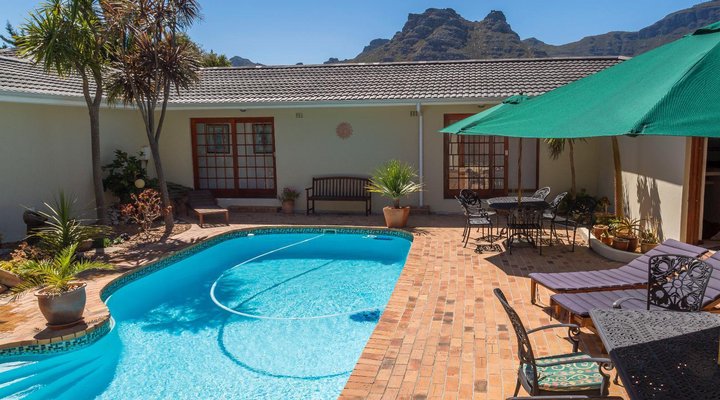 Hout Bay Lodge