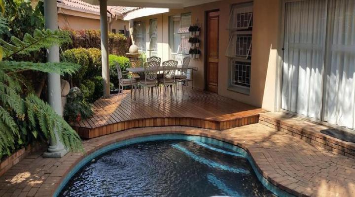 Royal Ridge Guest House