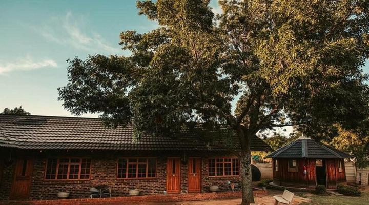 Micarlas Bed and Breakfast