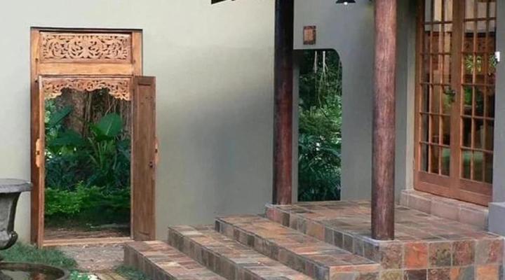 Tindlovu Country Lodge