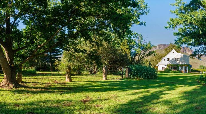 Woodcliffe Country House