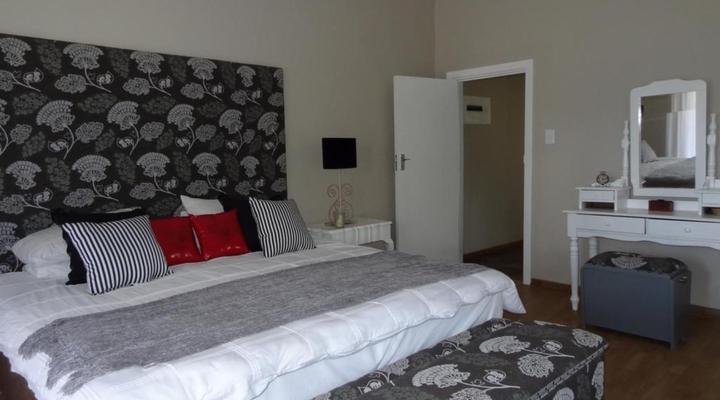 Die Olyfhuis guesthouse