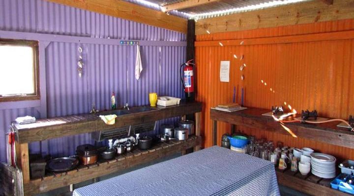 Skulpieskraal Tented Lodge and Rooi Spinnekop Restaurant