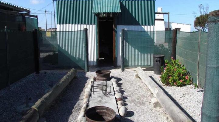 Skulpieskraal Tented Lodge and Rooi Spinnekop Restaurant