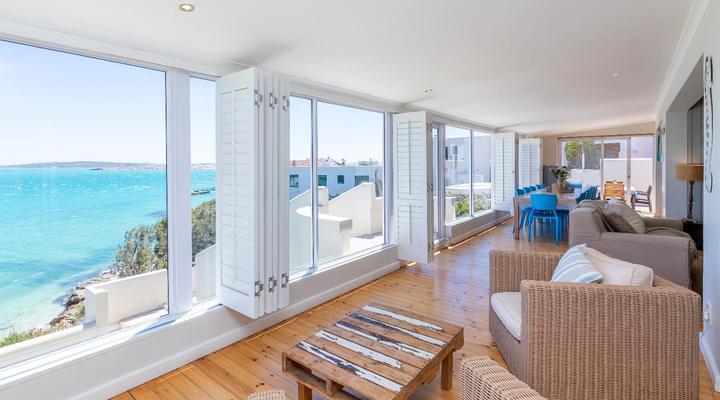 Lagoon Escape Beach Villa