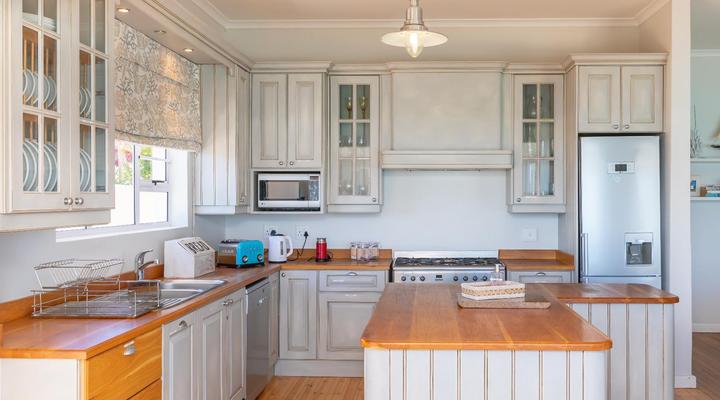 Lagoon Escape Beach Villa