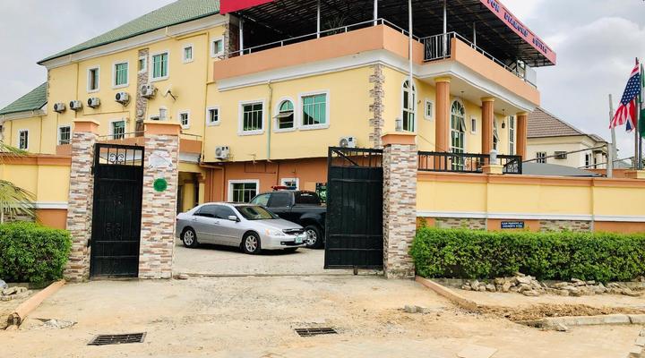 Nippon Diamond Suites