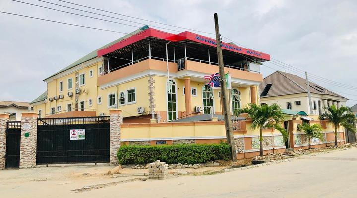 Nippon Diamond Suites