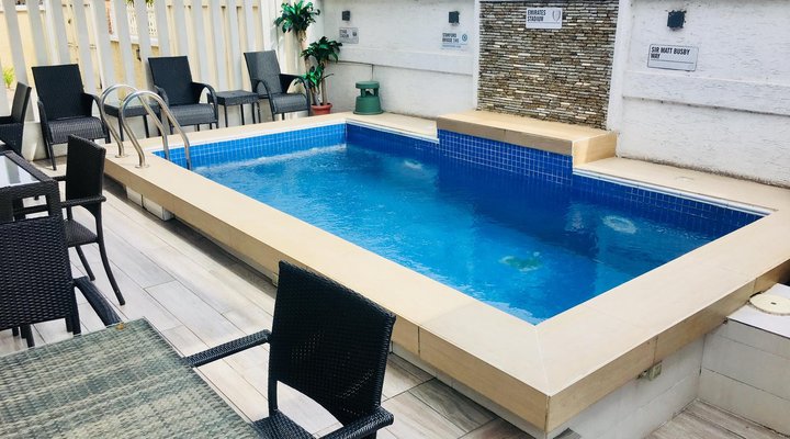 Le Paris Continental Hotel