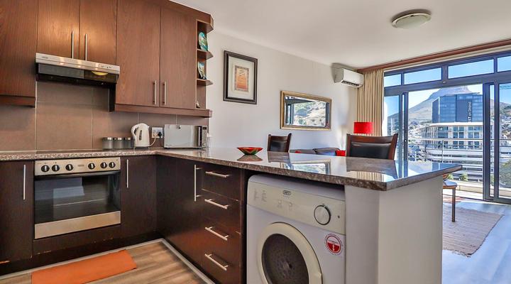 Quayside 1206 by CTHA