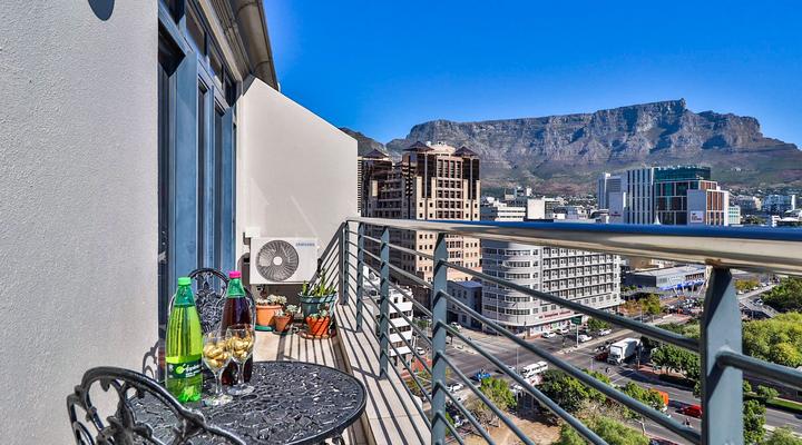 Quayside 1206 by CTHA