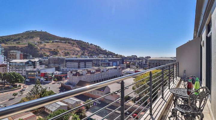 Quayside 1206 by CTHA