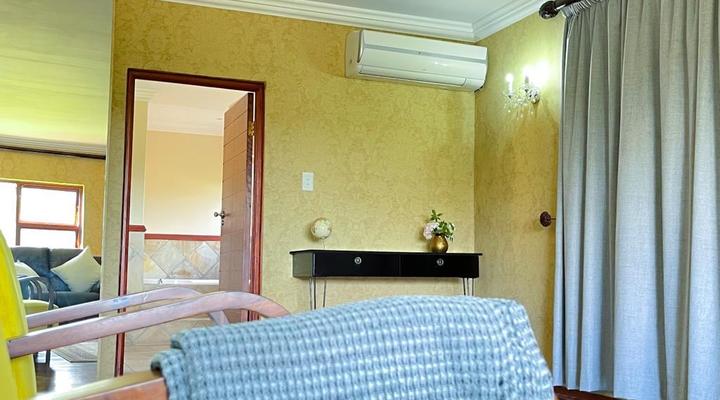 Ikhaya Lesizwe Guest House Bryanston