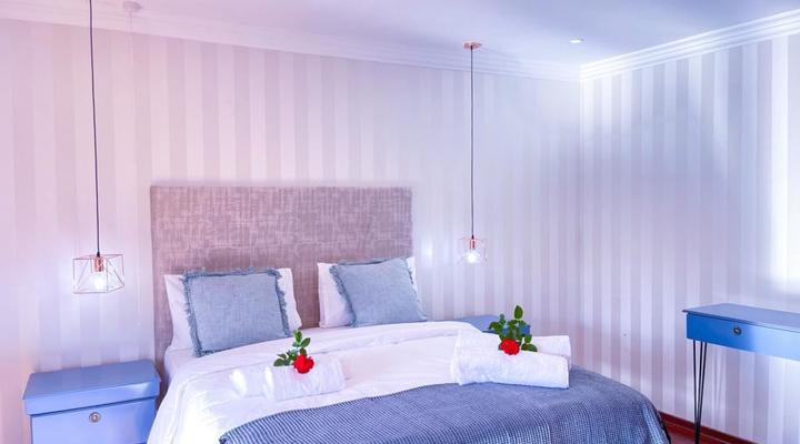 Ikhaya Lesizwe Guest House Bryanston