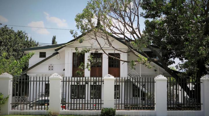 Sandton Farmhouse Executive B&B