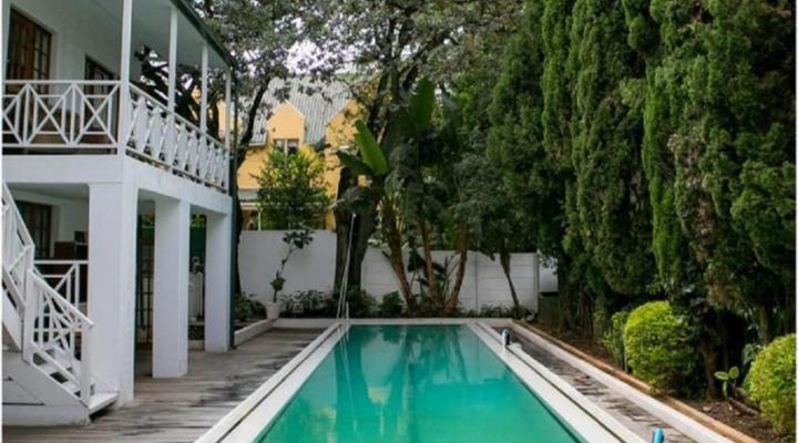 Sandton Farmhouse Executive B&B