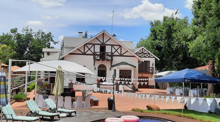 The Oak Potch Guesthouse