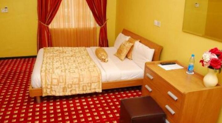 Deluxe Suites Superior Accommodation