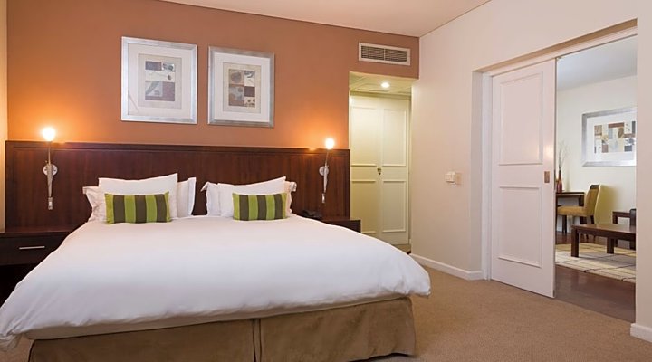 Nh Cape Town The Lord Charles