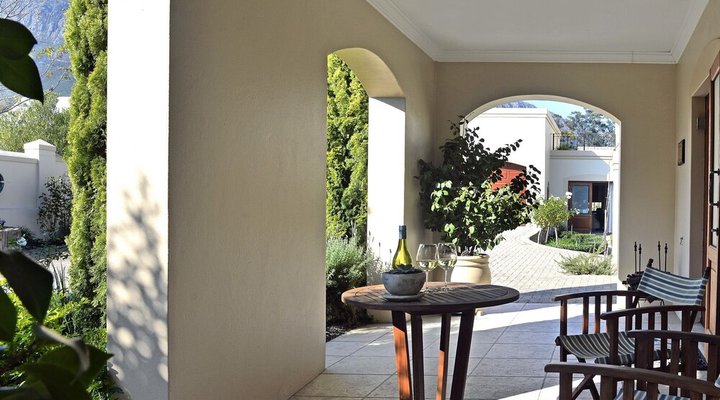 Petit and Grande Plaisir