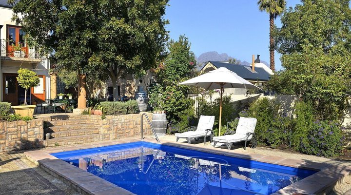 Petit and Grande Plaisir