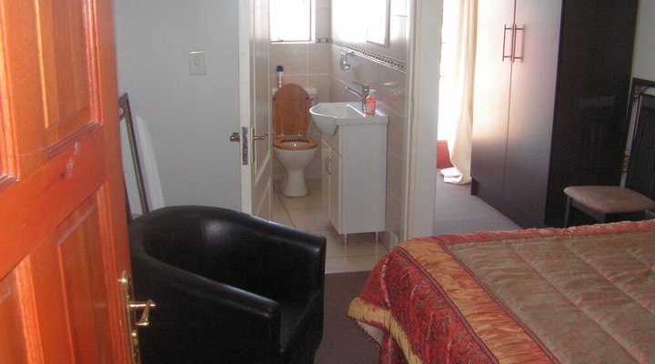 Moshitametsi Guesthouse