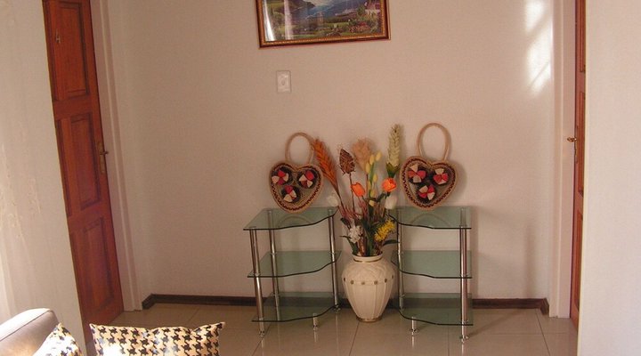 Moshitametsi Guesthouse