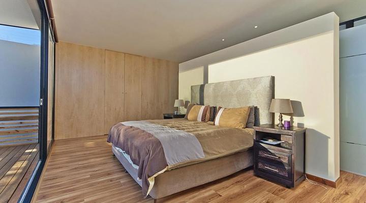 Modern Family Home in Parkhurst