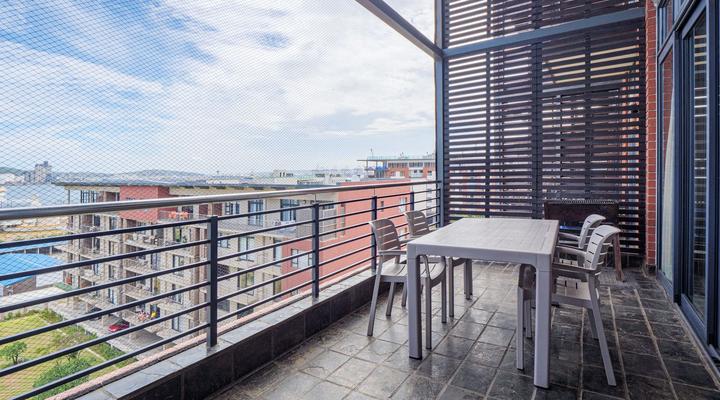 4 Sleeper Stunner @516 Point Bay