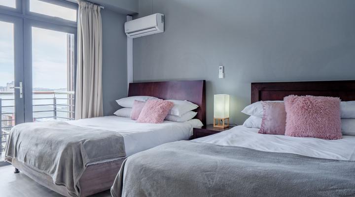 4 Sleeper Stunner @516 Point Bay