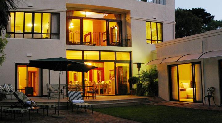 Riversong Guest House